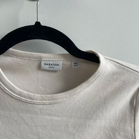 Aritzia Babaton Cream Short Sleeve T-Shirt - Picture 3 of 4